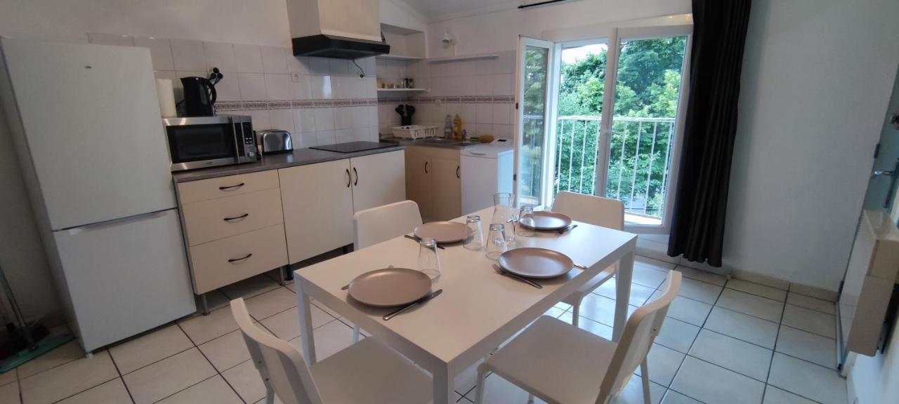 Appartement 45 M² Proche Du Centre Ville Lunel  Εξωτερικό φωτογραφία